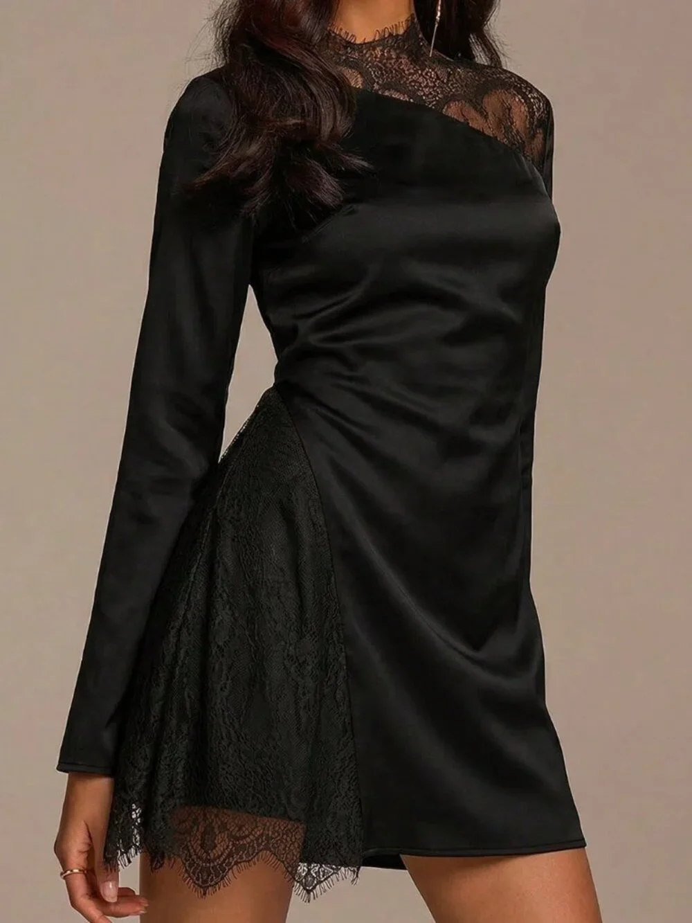 Black Elegant Women's Lace Patchwork Flare Sleeve Mini Dress - Picture 6 of 6